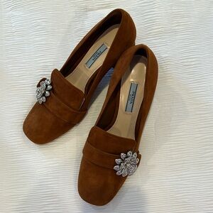 Prada brown suede pumps
